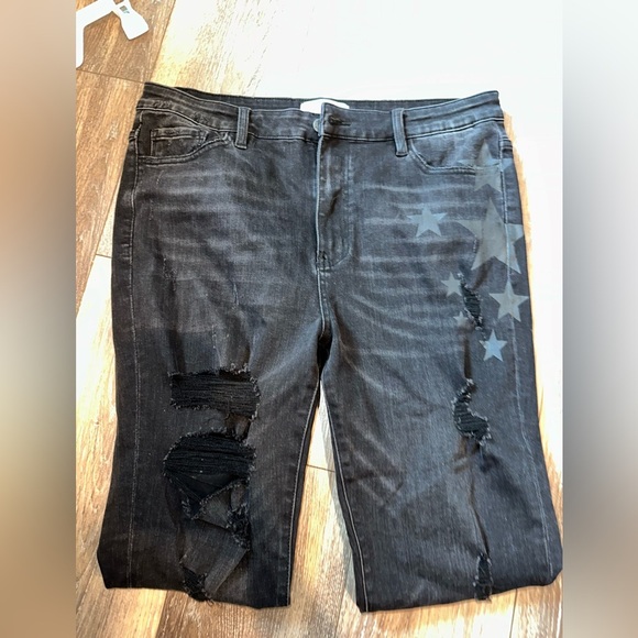 Black Vervet Distressed Skinny Jeans - Picture 3 of 5